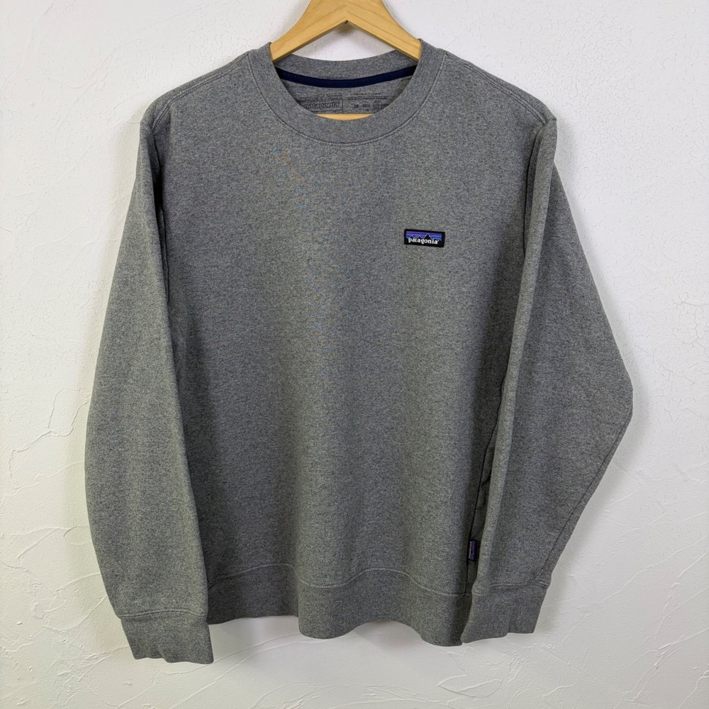 Patagonia P-6 Label Uprisal Crew Sweatshirt Mens Size M Grey Pullover Gorpcore